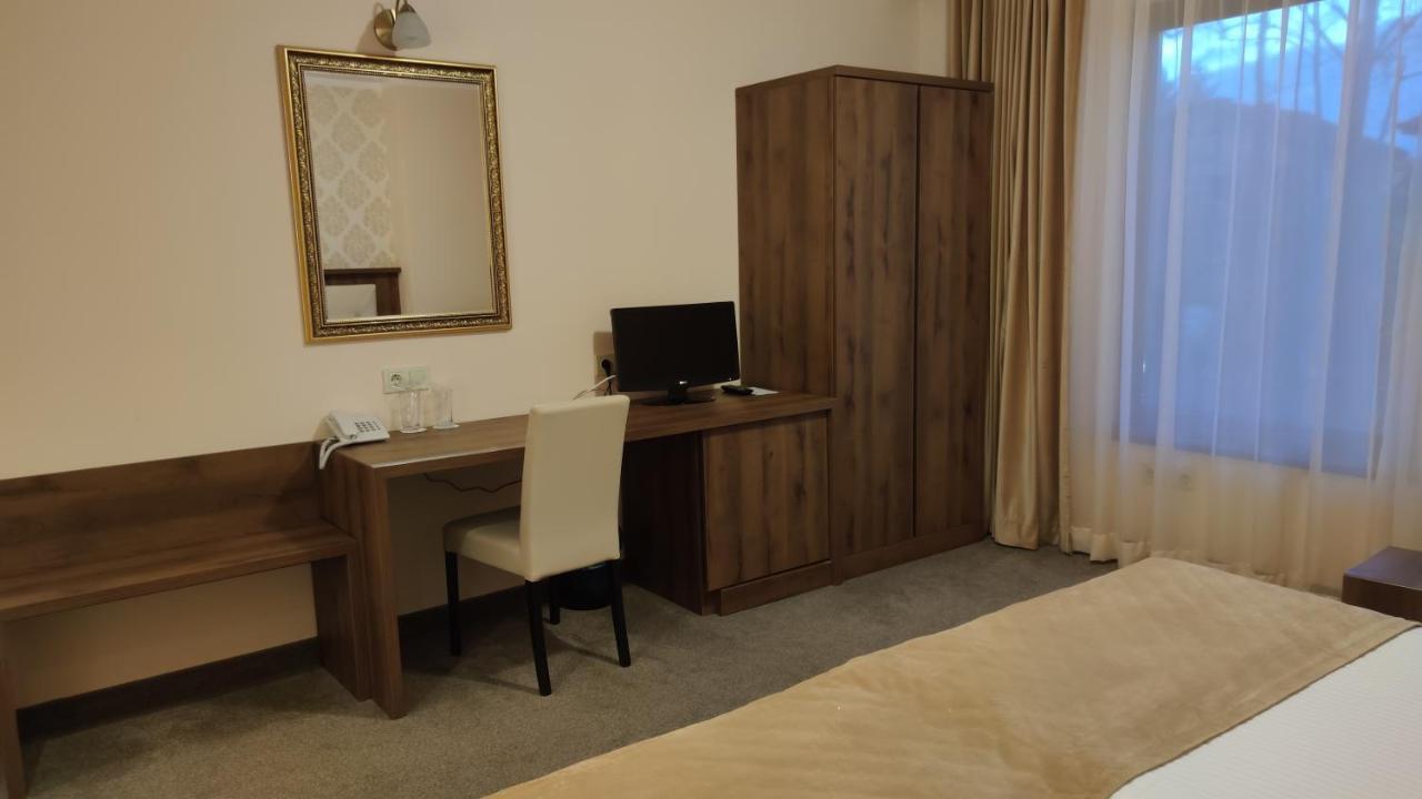 Spa Hotel Medicus Varshets  Ngoại thất bức ảnh